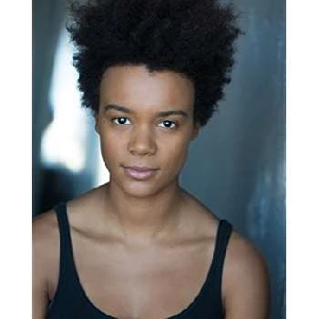 Leah Harvey - Age, Bio, Birthdate, Family, Networth & More