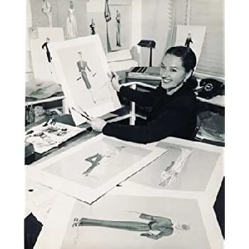 Leah Rhodes Biography