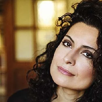 Ledicia Sola - Age, Bio, Birthdate, Family, Networth & More