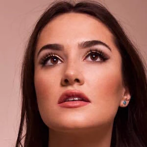 Catie Lee - Networth, Bio,Birthdate, Family, Wiki & More