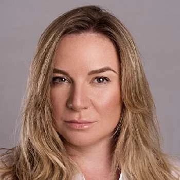 Lee-Anne Summers - Age, Bio, Birthdate, Family, Networth & More