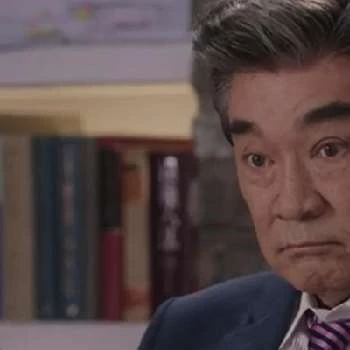 Lee Deok-hwa - Age, Bio, Career, Family, Wiki, Networth & More