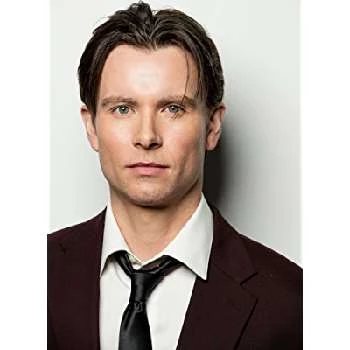 Lee Donoghue - Wiki, Bio, Birthdate, Networth, Family & More