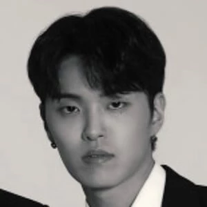 Hajoon Lee - Height, Bio, Wiki, Family, Birthplace, Networth & More