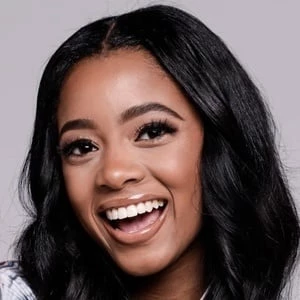 Kennedy Lee Biography