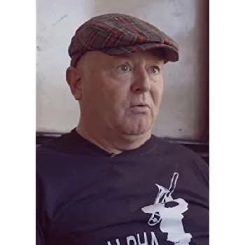 Lee Thompson - Age, Height, Birthdate, Bio, Family, Networth & More