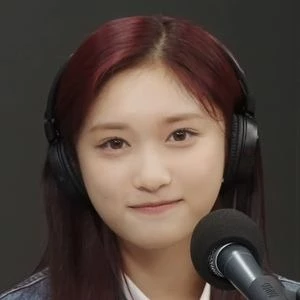 Leeseo - Age, Height, Birthdate, Family, Wiki & More