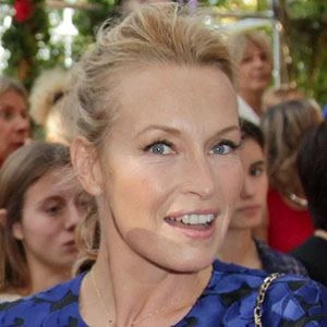 Estelle Lefebure Biography