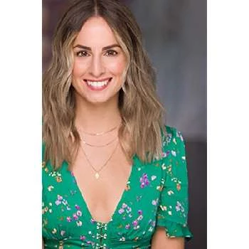 Leigh Ann Smith - Age, Bio, Birthdate, Family, Networth & More