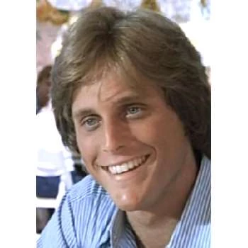 Leigh McCloskey - Age, Height, Birthdate, Family, Wiki & More