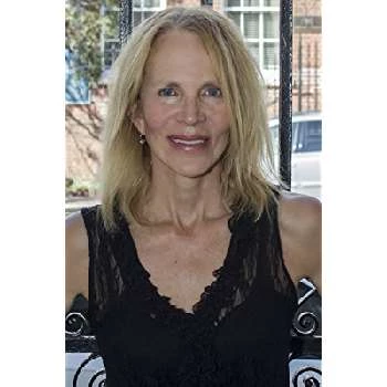 Leigh Murray - Age, Bio, Birthdate, Family, Networth & More