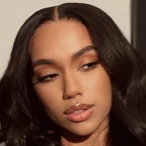Rachel Leigh Biography