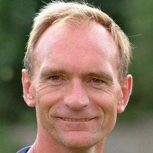 Jim Leighton - Age, WIki, Birthday, Family, Networth & More