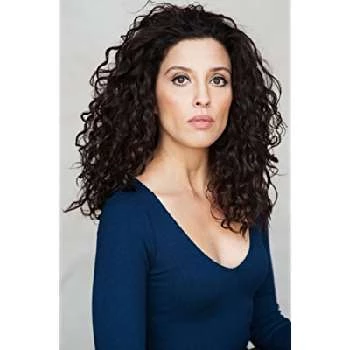 Leïla Thibeault-Louchem - Age, Bio, Birthdate, Family, Networth & More