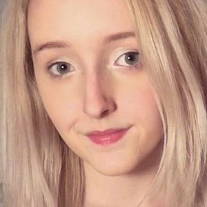 Laura Lemurex - Wiki, Family, Bio, Birthdate, Networth & More