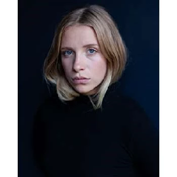 Lena Klenke - Bio, Networth, Family, Age, Birthdate & More