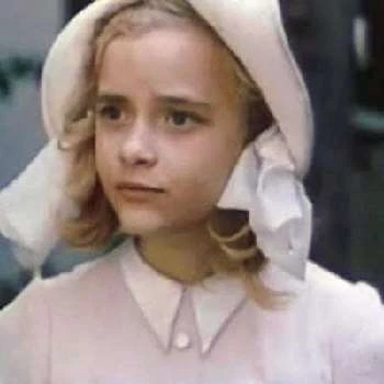 Lena Sereda - Age, Bio, Birthdate, Family, Networth & More