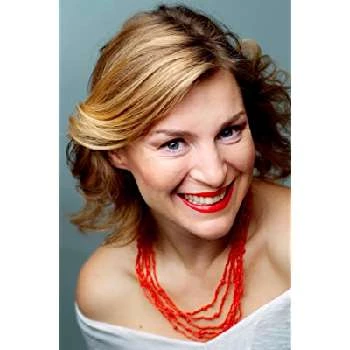 Lenka Krobotová - Birthday, Bio, Wiki, Family, Networth & More