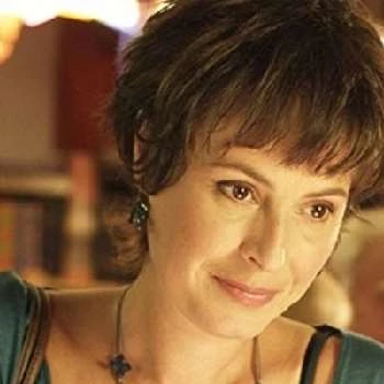 Lenka Vlasáková Biography