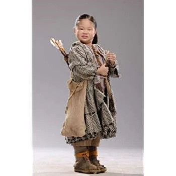 Lenlen Frial - Age, Bio, Birthdate, Family, Networth & More