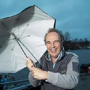 Lennie Norman Biography