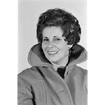 Leónia Mendes - Wiki, Bio, Networth, Birthdate, Family & More