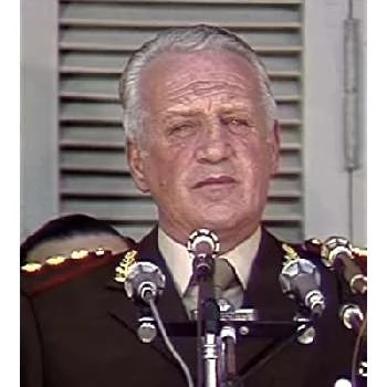 Leopoldo Galtieri - Family, Bio, Birthdate,Age, Networth , Wiki& More