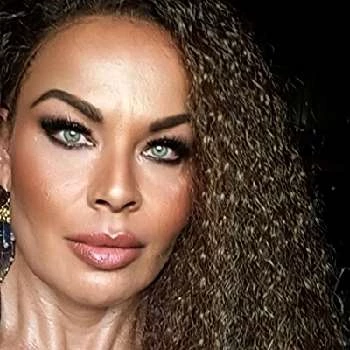 Leora Rosenburg - Age, Bio, Birthdate, Family, Networth & More