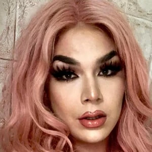 Chelazon Leroux Biography