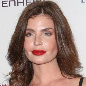 Julia Lescova Biography