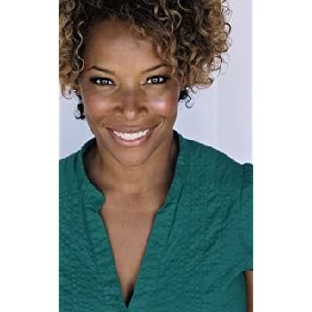 LeShay N. Tomlinson Biography