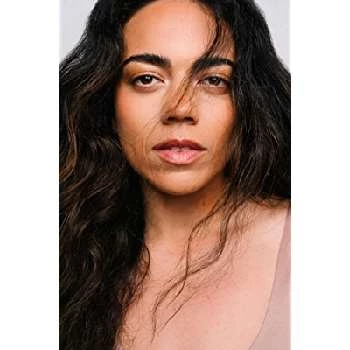 Leslie Lluvet - Age, Bio, Birthdate, Family, Networth & More