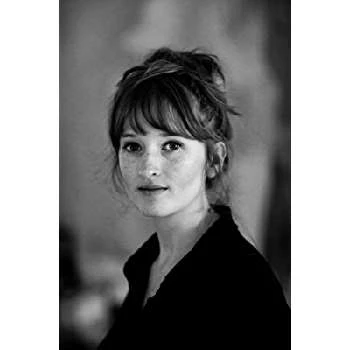 Leslye Davis - Age, Bio, Birthdate, Family, Networth & More