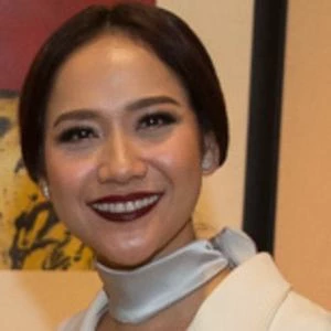 Bunga Citra Lestari - Age, Bio, Birthdate, Family, Networth & More