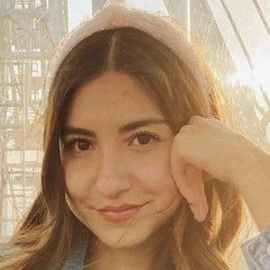 Leslie Lestrange Biography