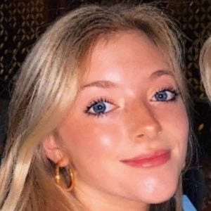 Riley Mae Lewis Biography