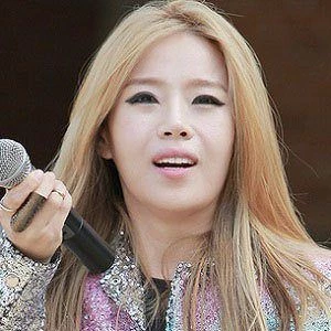 Lexy - Networth, Biography, Birthdate, Family & More