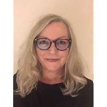 Lezli-An Barrett - Age, Wiki, Birthdate, Bio, Networth, Family & More