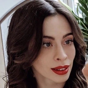 Kim Lianne - Income, Birthday, Family, Bio, Networth & More