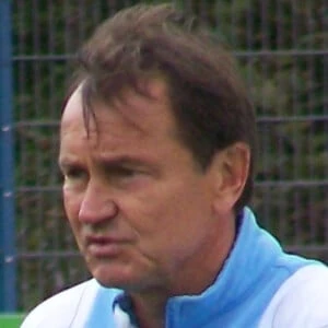 Ewald Lienen - Biography, Birthday, Wiki, Family, Networth & More