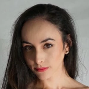 Life of Lori - Networth, Biography, Birthdate, Family & More