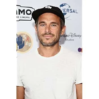 Lije Sarki - Wiki, Bio, Birthdate, Networth, Family & More