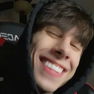 Lil Carter Biography