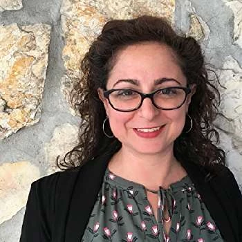 Lila Yomtoob - Age, Bio, Birthdate, Family, Networth & More