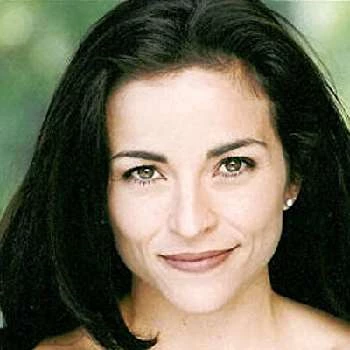 Lilas Lane - Networth, Bio, Wiki, Family, Birthday, Networth & More
