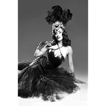 Lilin Lace - Age, Bio, Birthdate, Family, Networth & More