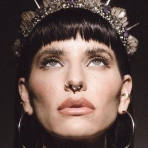 Lilith Czar Biography
