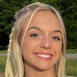 Brooklynn Lily - Bio, Networth, Family, Age, Birthdate & More