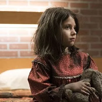 Lily Lewinter - Age, Bio, Birthdate, Family, Networth & More