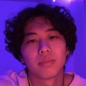 Yi Lin - Biography, Birthday, Wiki, Family, Networth & More